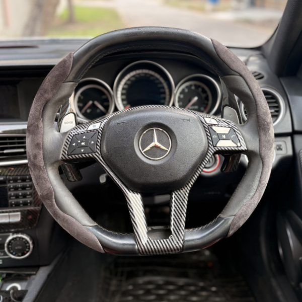 Universal Alcantara Carbon Fiber Steering Wheel Cover – Anti-Skid Booster Grip for Cars
