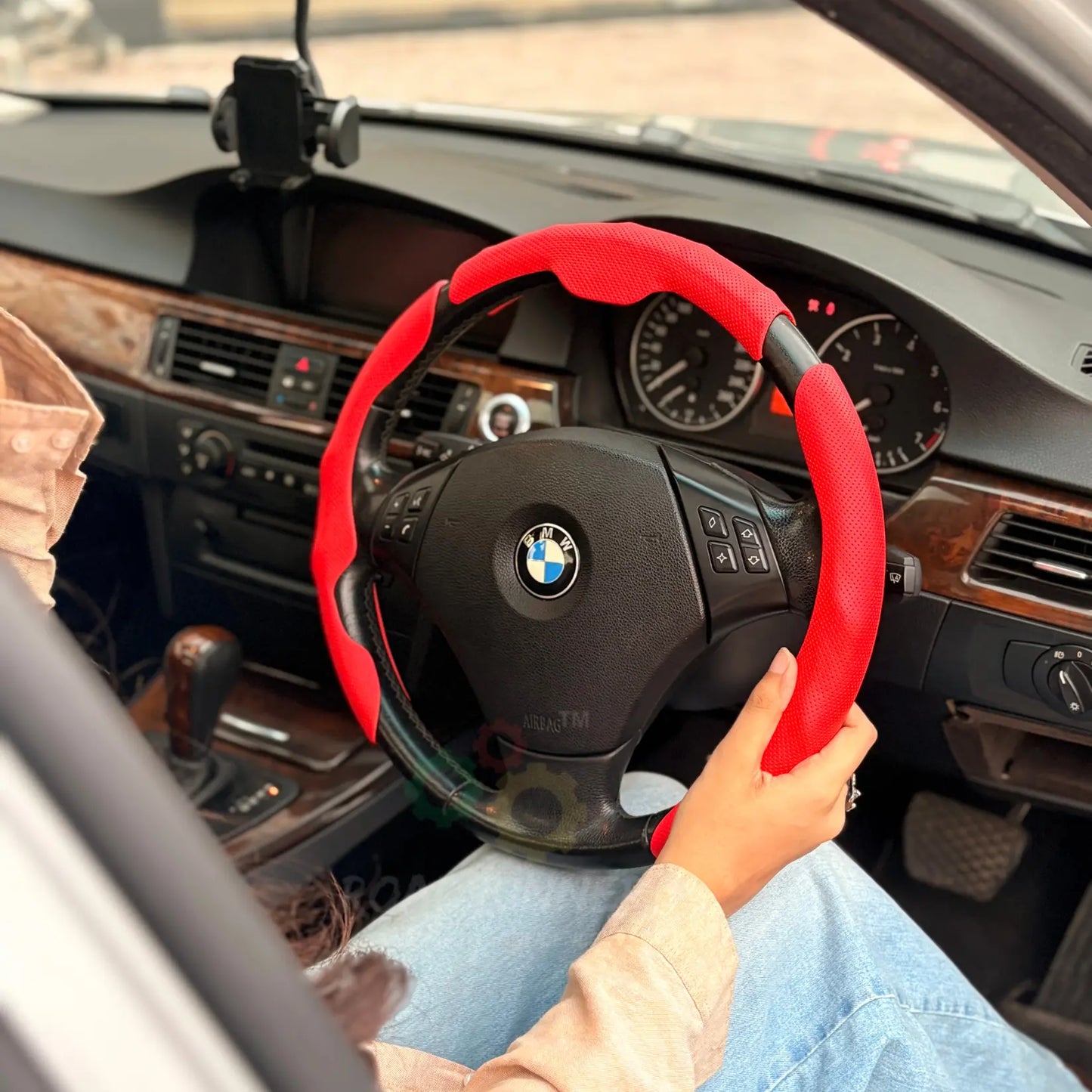 Universal Matte Steering Wheel Cover – 3-Pieces